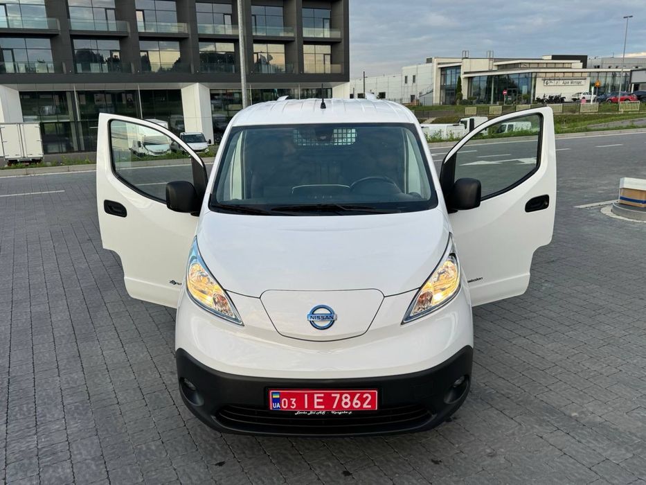 Nissan e-NV200 — Eлектрофургон ElectroCar Електро Авто