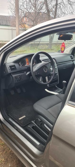 Мерседес В-клас 150 бензин