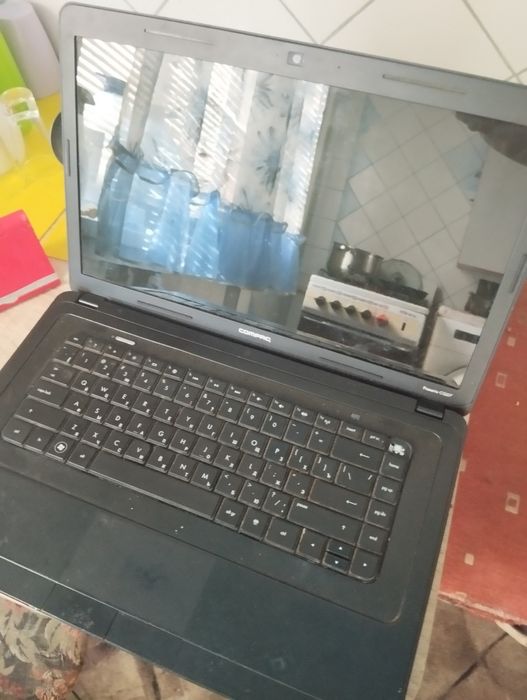 Ноутбук на запчасти индикатор на заряд батарее показывает на кнопке