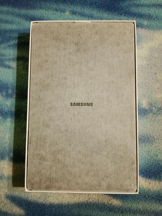 Nowy tablet Samsung Tab s6 lite + etui + karta pamięci 12