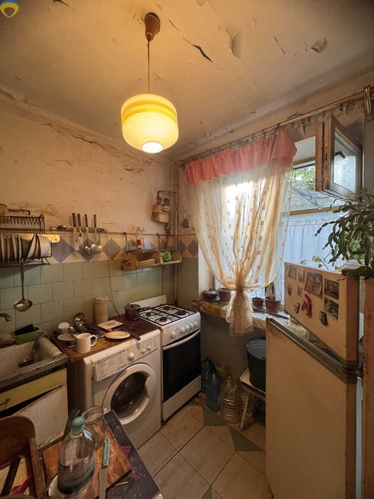 Продам 2 Ком. квартиру на Черемушках