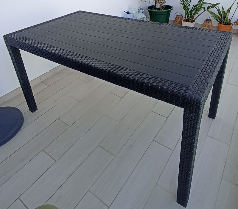 Mesa de exterior de jantar 140x80 cm – 6 pessoas