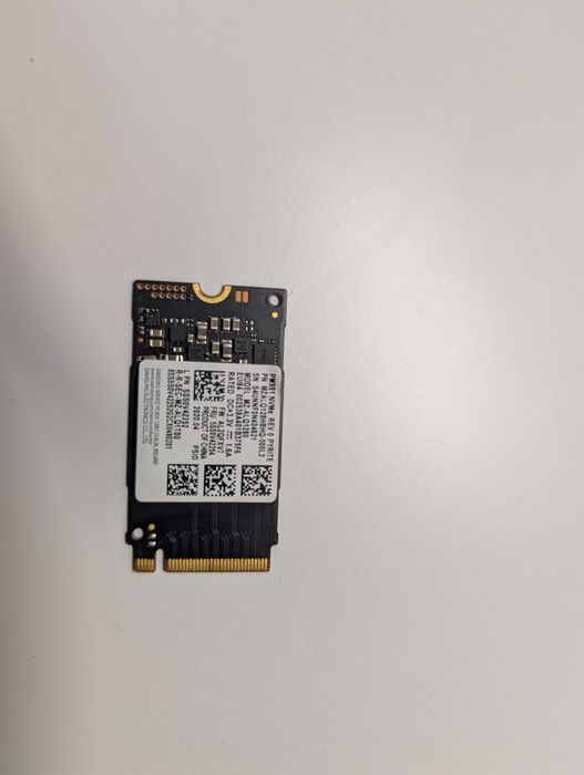 SSD m2 Samsung 128 gb / без нюансів/