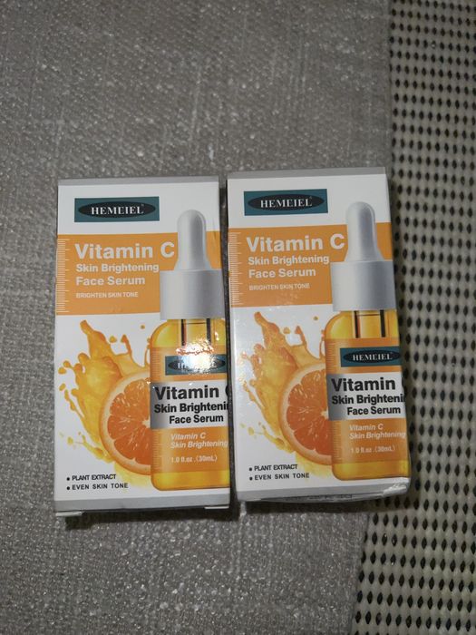 Набори пензлів для макіяжу та косметика