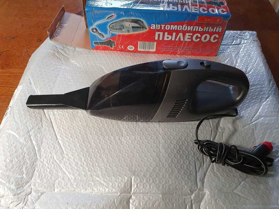 Продам автомобильный пылесос VC-105