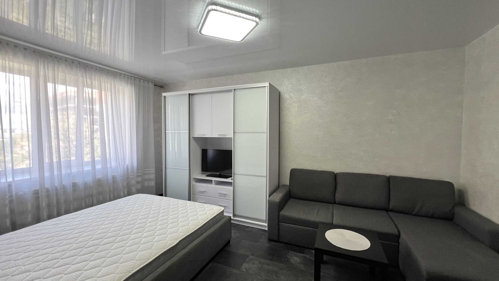 Здається 1 кім. в центрі вул. Національної Гвардії біля парку Шевченка