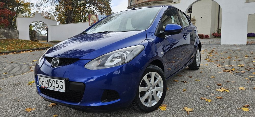 Mazda 2