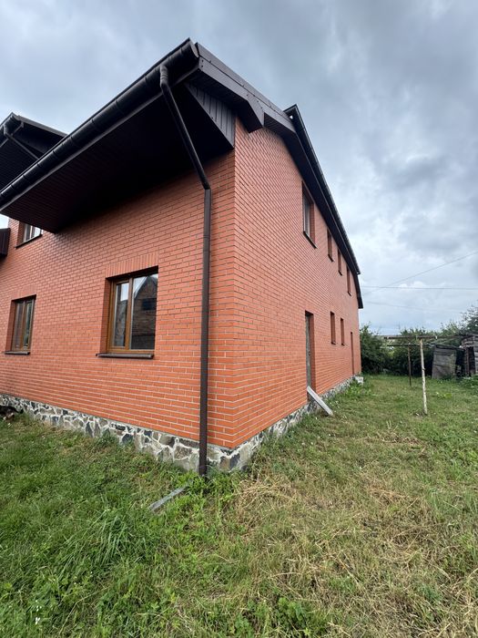 Продам частину будинка в с. Струмівка