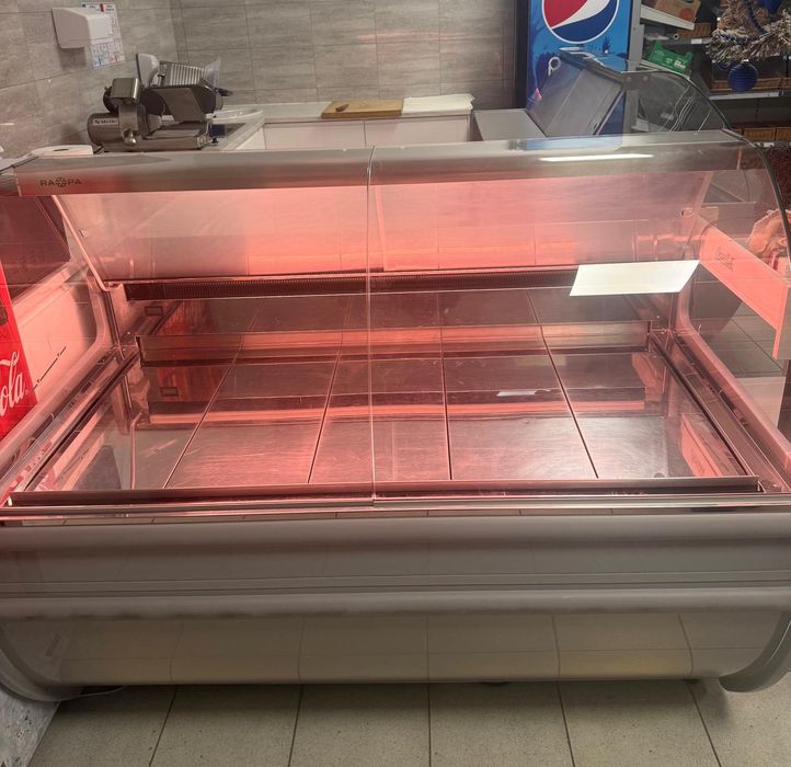 Lada chłodnicza  do sklepu