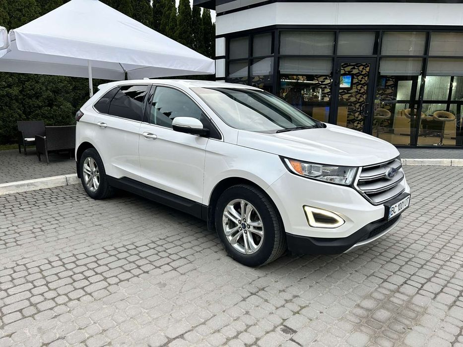Автомобіль Ford Edge