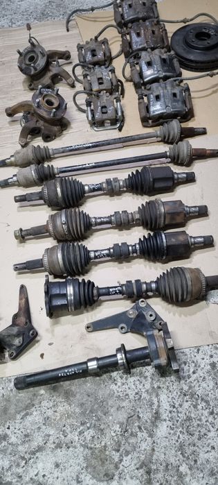 Полуось Nissan X-Trail T30 левая правая передняя задняя привод піввісь