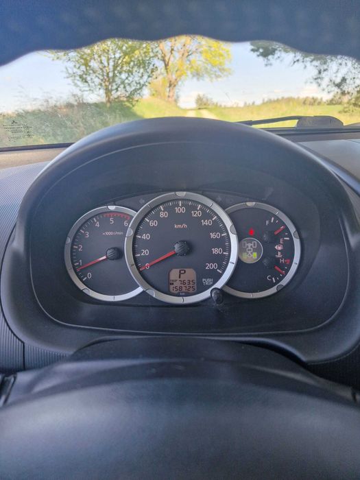 MITSUBISHI L200 rok 2014