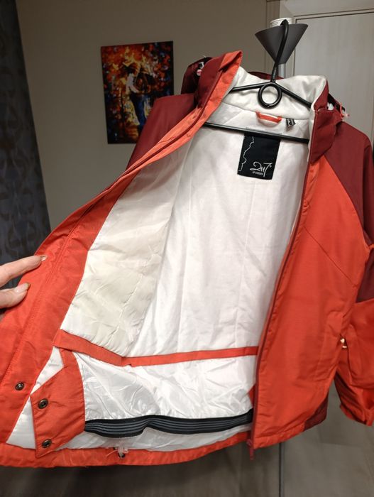 Жіноча лижна куртка S-M