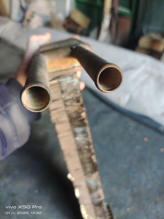 Радіатори е 3 штук   .        .