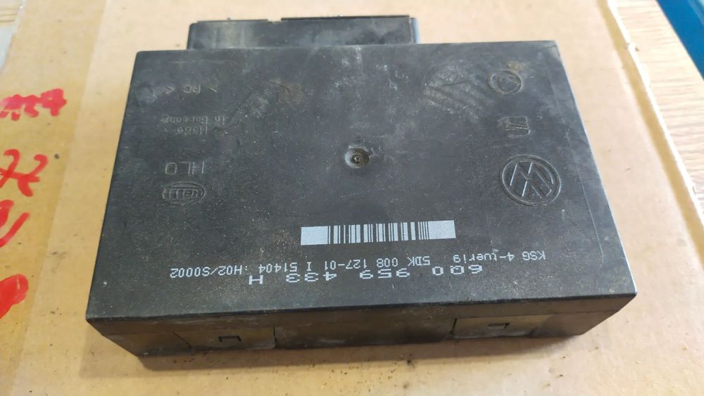 VW 6Q0 959 433 H / 6Q0959433H POLO (9N_) 2004 Środkowy sterownik systemu komfortu