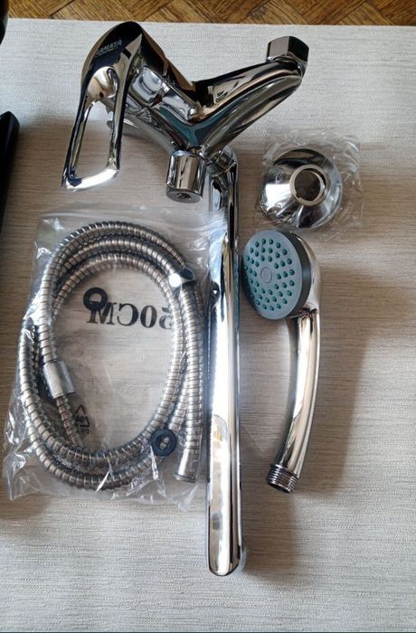 Новый Смеситель ванна длинный носик качество змішувач