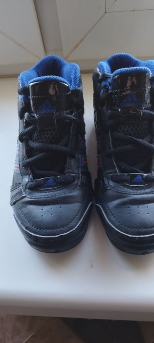 Buty adidas NBA dla chłopca
