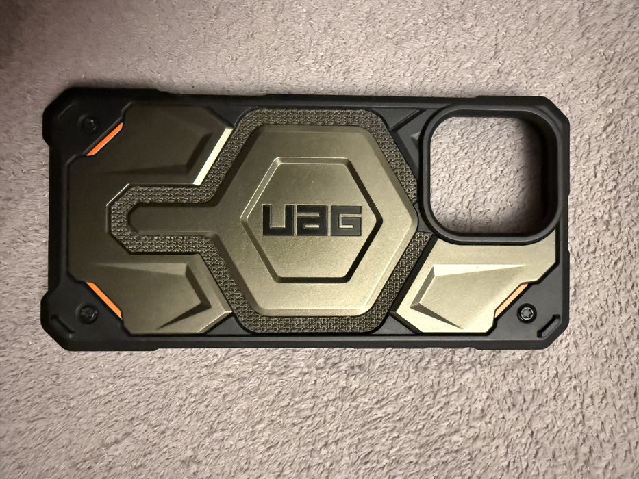 Etui plecki UAG iphone 16 pro max