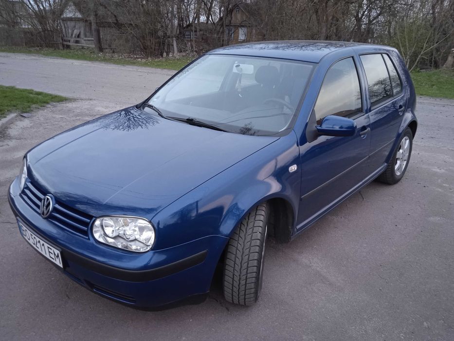 Продам Фольксваген гольф 4.