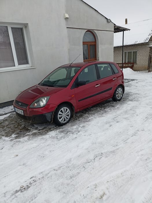 Форд Фієста 2006року.