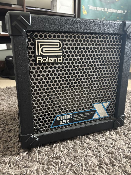Roland Cube 15 Amplificador Combi