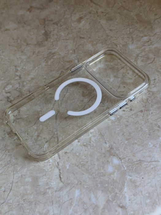 Прозрачный чехол iPhone 17 Pro Max