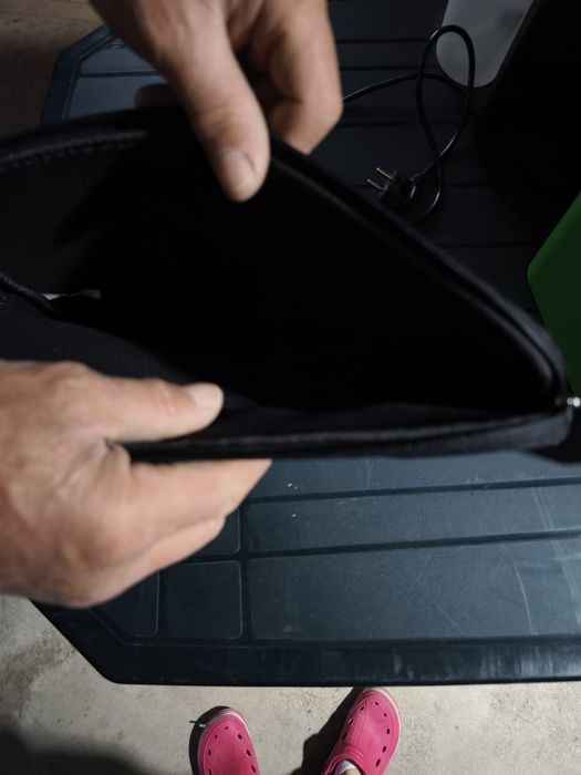 Selling tablet case490407624327178241