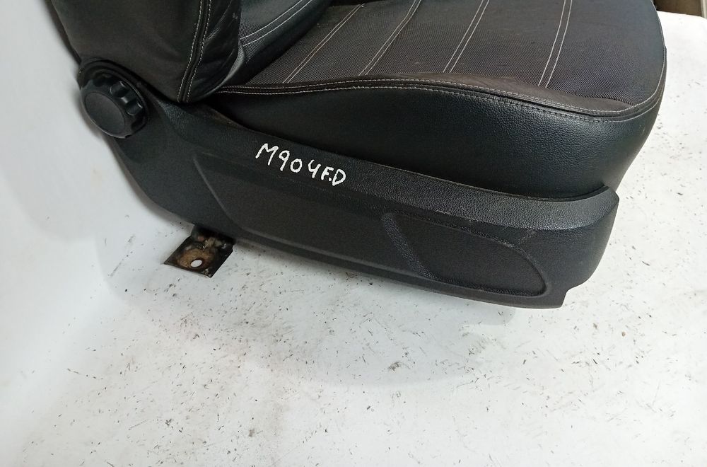 Banco frente direito FORD Focus II (DA_)