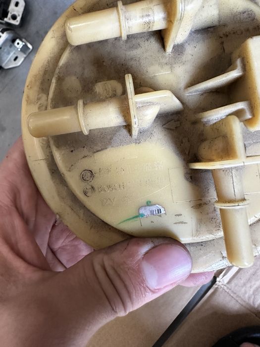 Колба насос паливний поплавок спрінтер W906 Sprinter крафтер