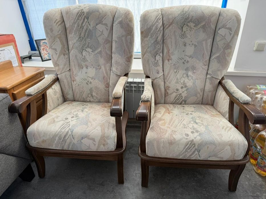 Крісло-реклайнер Easy Sit (Електро) —для дому та кабінету керівника