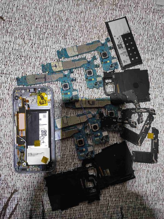 Samsung S7edge 4/32 запчастини