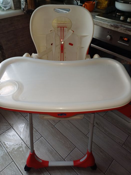 Стульчик для кормления Chico