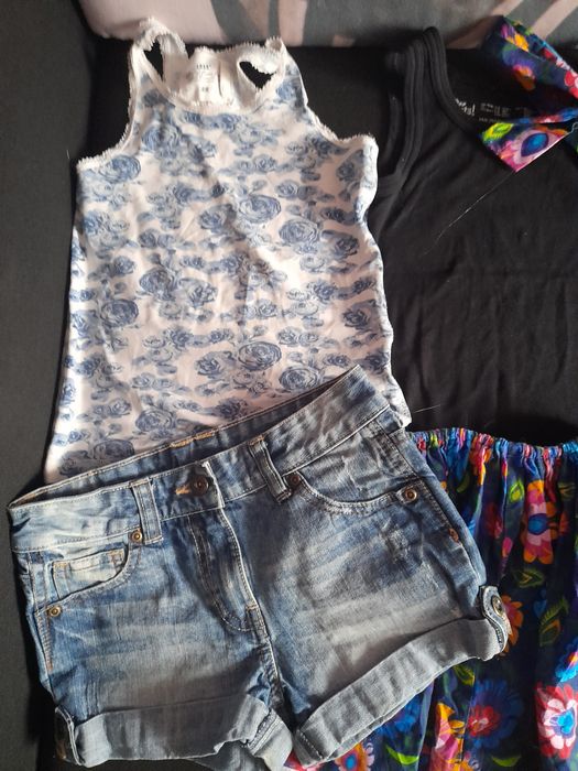 Paka ubranek  122/128