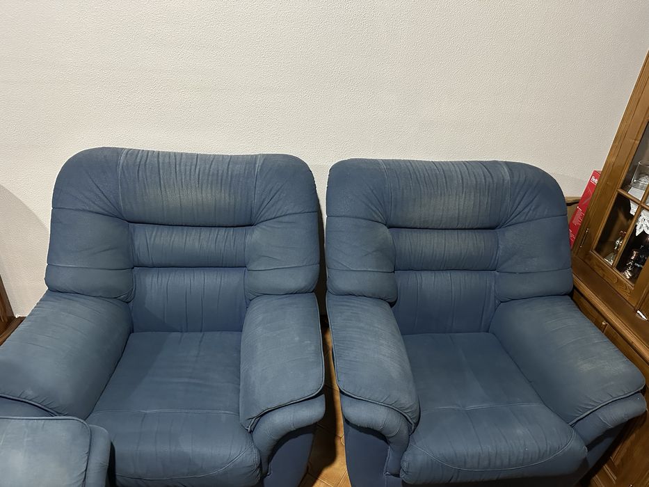 Conjunto de sofás c/ sofá cama