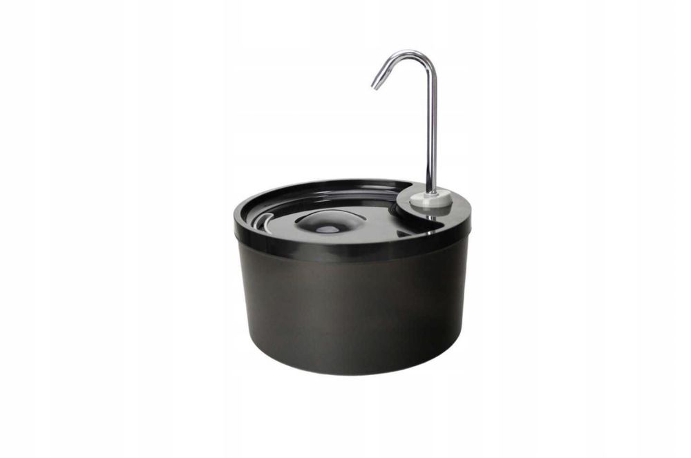 Fontanna do picia dla kota