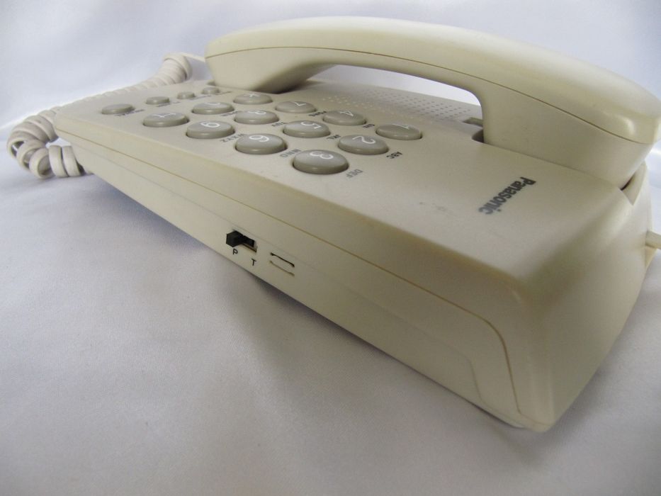 Телефон стационарный кнопочноый Panasonic KX-TS5MX Япония, новый