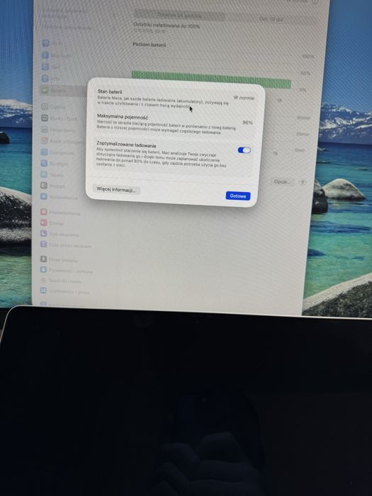 Macbook Pro M1 TouchBar 96% kondycji baterii