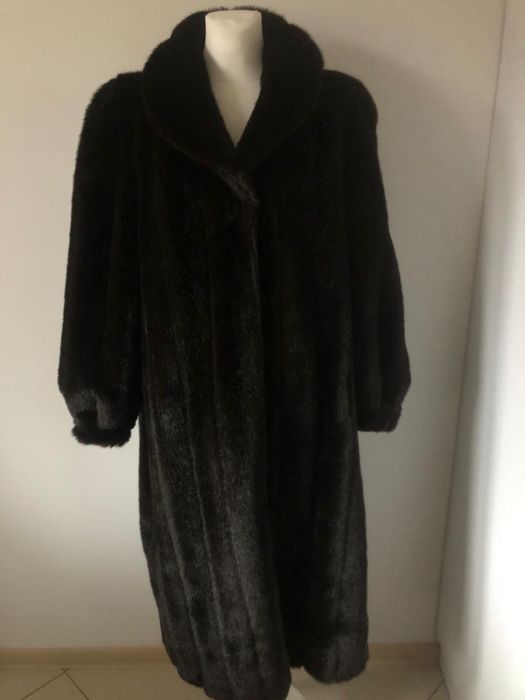 Futro sztuczne futerko długie do ziemii brązowe ciepłe rozmiar 44 XXL