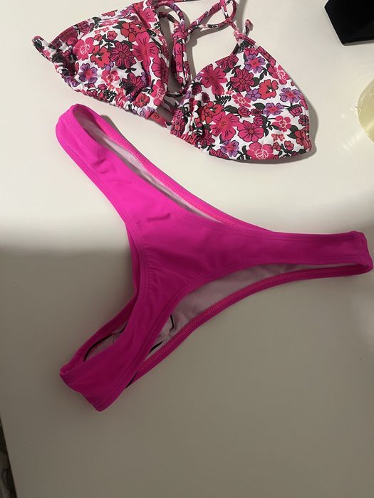 Biquini florido NOVO