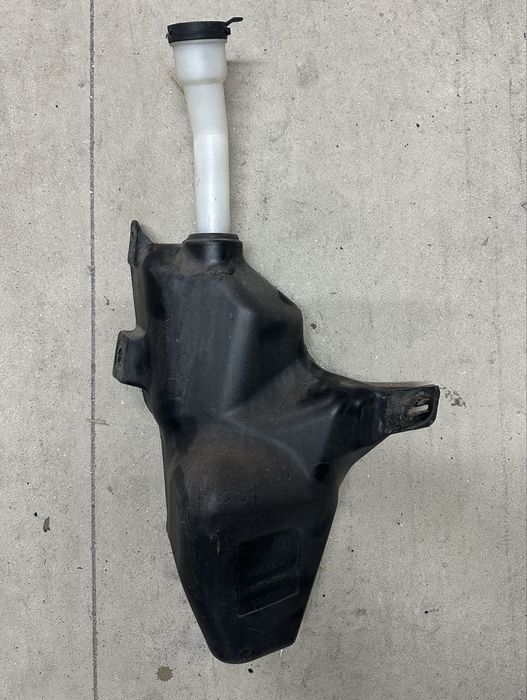 Depósito limpa vidros Opel Astra J 2009 a 2016