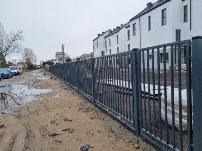 Montaż ogrodzeń panelowych/ tymczasowych