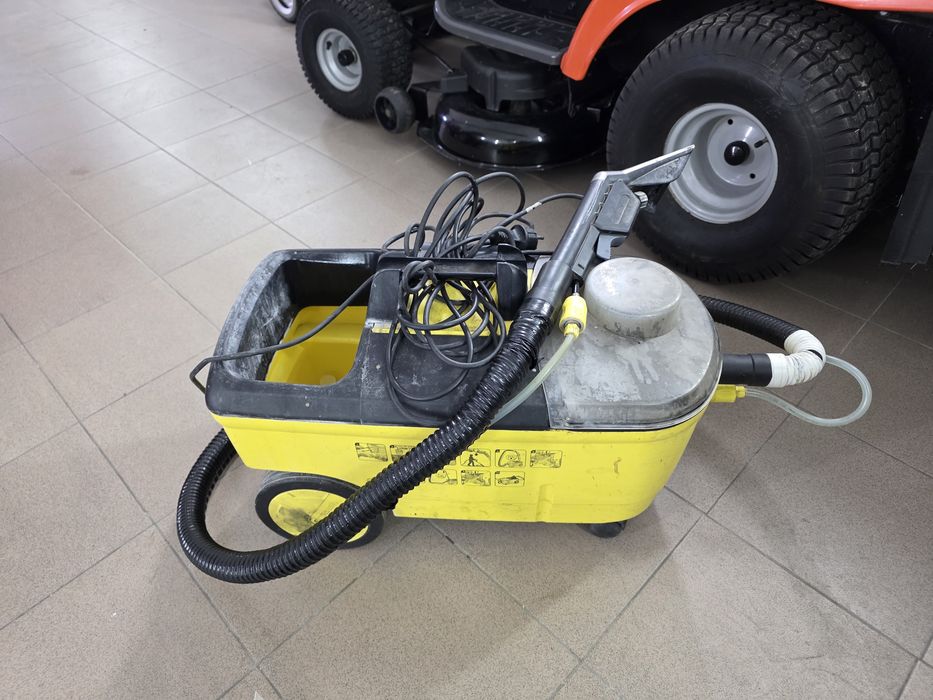 Karcher Puzzi 100 Super. Odkurzacz Piorący. Sprawny
