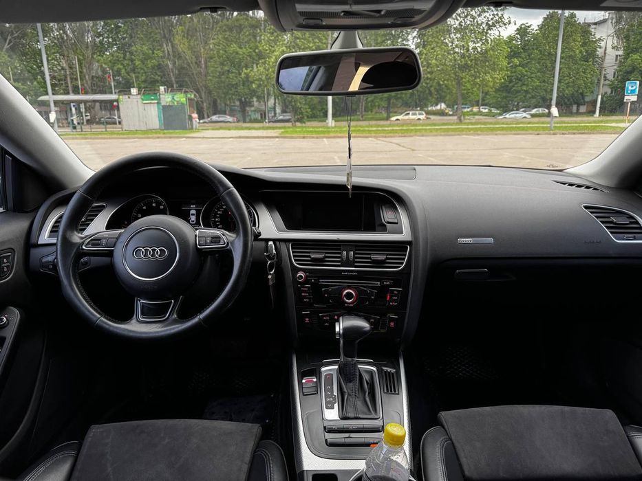 Продам Ауди А5 1.8 TFSI