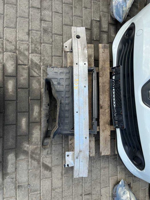 Бампер передній Renault Clio 4 Бампер Рено Кліо 4 (2012-2019)