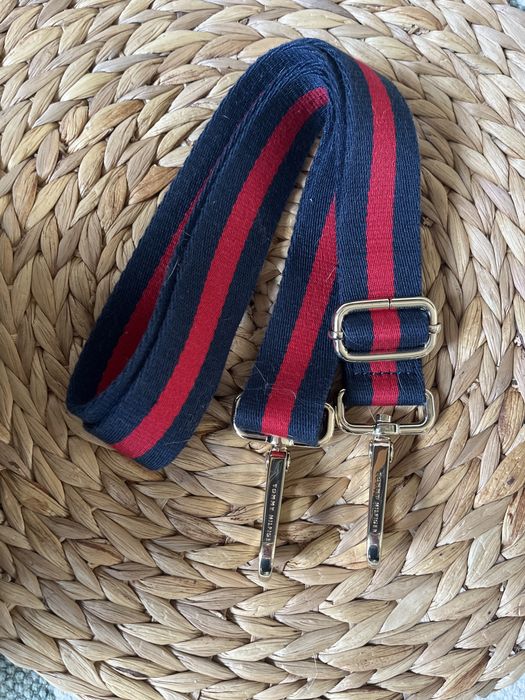 Torebka Tommy Hilfiger granatowa