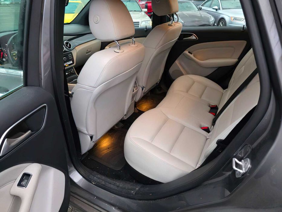 Mercedes-Benz B-Class B 250e      2017