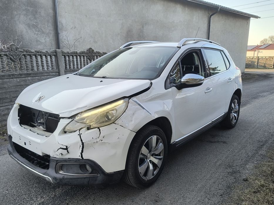 Peugeot 2008 16r 12b automat   bogate wyposażenie
