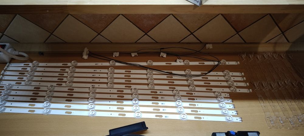 Podświetlenie LED V0T7-650SMB-R0