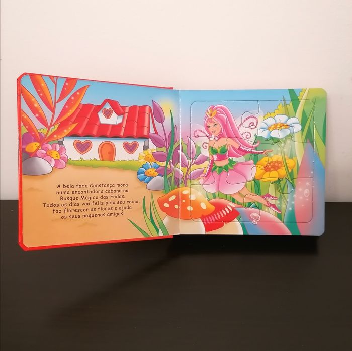 Livro com 6 puzzles Fada
