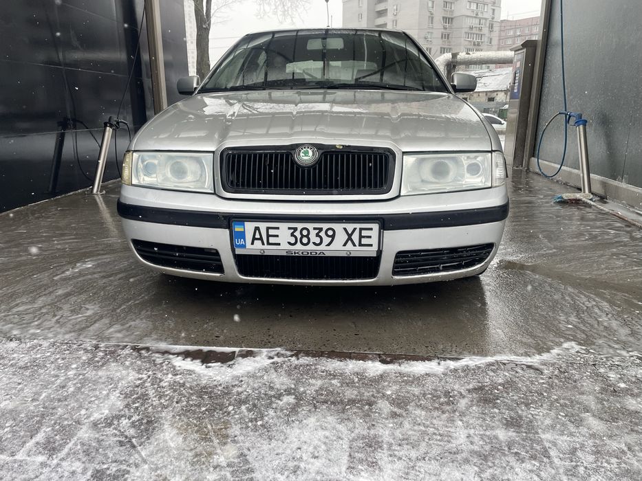 Авто в гарному стані, не фарбоване. Є сліди використання по ЛКП. Рижики та гниль відсутні зовсім. Авто обладнане ГБО . Турбіна працює гарно. Авто їде чудово як на бензині так і на газу. Пічка гріє, кондиціонер холодить, клімат працює. Ходова перебрана, не гримить. Нещодавно замінений ГРМ. Продаж тільки з переоформленням. За додатковими питаннями телефонуйте